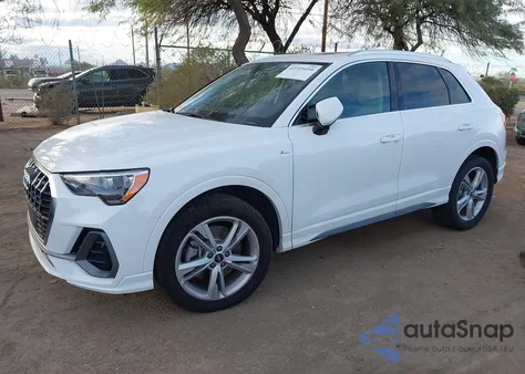 2022 Audi Q3 Premium 45 Tfsi S Line Quattro Tiptronic z USA, uszkodzony, nr VIN WA1DECF30N1007855